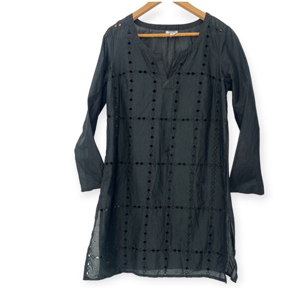 Old Navy Eyelet Embroidered Semi Sheer Swim Suit Cover Up Tunic Top Cutout - Picture 1 of 3